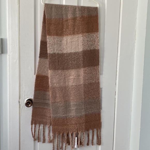 Gentle Fawn Mara Scarf in Rose Plaid - Picture 4 of 9